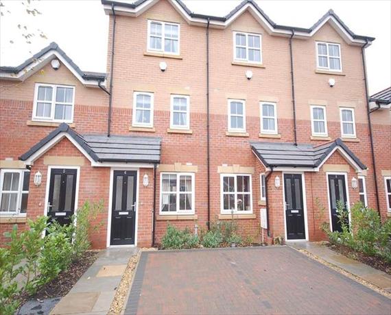 4&nbsp;Bedroom&nbsp;Town House